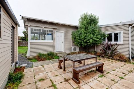 Photo of property in 60 Martin Avenue, Beckenham, Christchurch, 8023