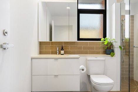 Photo of property in 10 Nevill Road, Hobsonville, Auckland, 0616