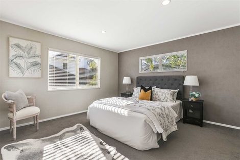 Photo of property in 2/16 Belgate Place, Somerville, Auckland, 2014