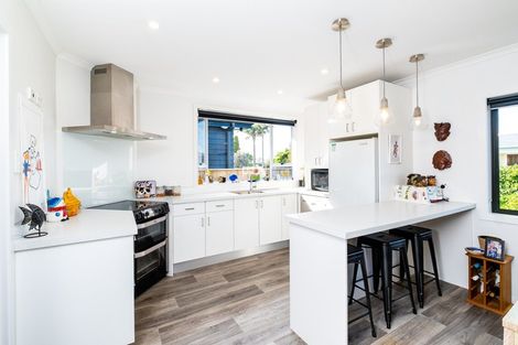 Photo of property in 22 Elbourne Street, Taradale, Napier, 4112