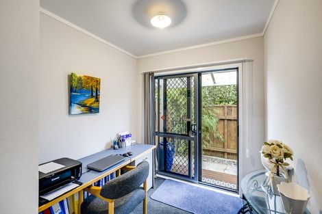 Photo of property in 165 Auckland Road, Greenmeadows, Napier, 4112