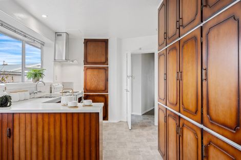 Photo of property in 64 Frankleigh Street, Somerfield, Christchurch, 8024