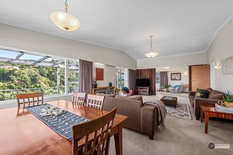 Photo of property in 37 Normandale Road, Normandale, Lower Hutt, 5010