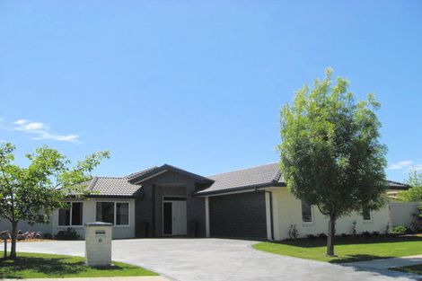 Photo of property in 8 The Stables, Woodend, 7610