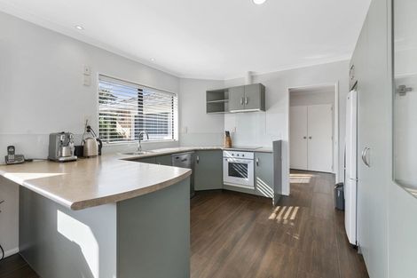 Photo of property in 6 Arabian Drive, Papamoa Beach, Papamoa, 3118