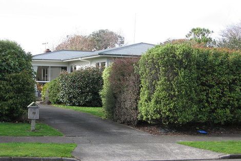 Photo of property in 19 Parkland Crescent, Terrace End, Palmerston North, 4410