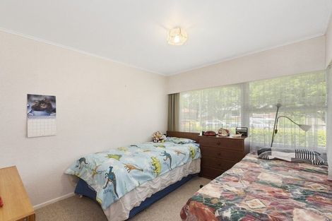 Photo of property in 16 Rutherford Street, Chedworth, Hamilton, 3210