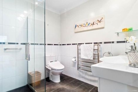 Photo of property in 12 Ludlow Place, Pukekohe, 2120