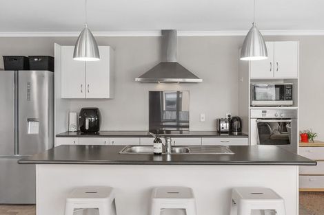 Photo of property in 7 Hazlett Road, Mosgiel, 9092