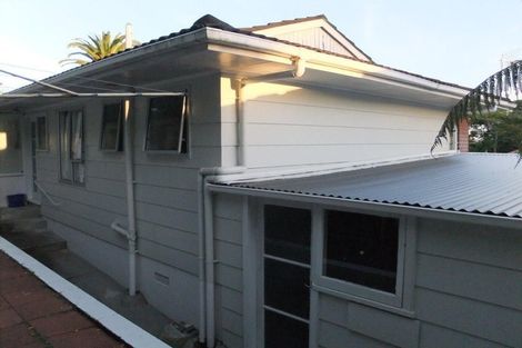 Photo of property in 1/23 Anich Road, Massey, Auckland, 0614