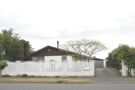 Photo of property in 159 Queenspark Drive, Parklands, Christchurch, 8083