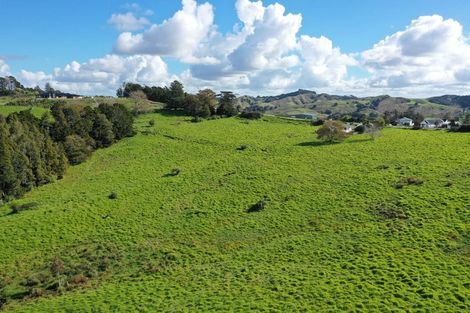 Photo of property in 59 Griffin Road, Maungaturoto, 0583