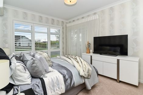 Photo of property in 2 Audrey Place, Flagstaff, Hamilton, 3210