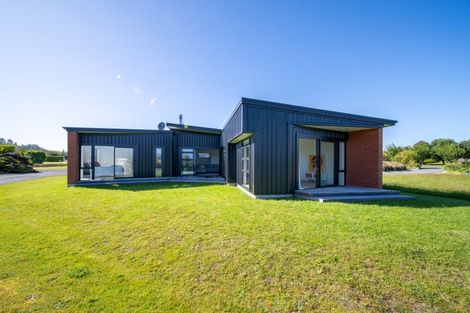 Photo of property in 35 Paton Place, Te Anau, 9600