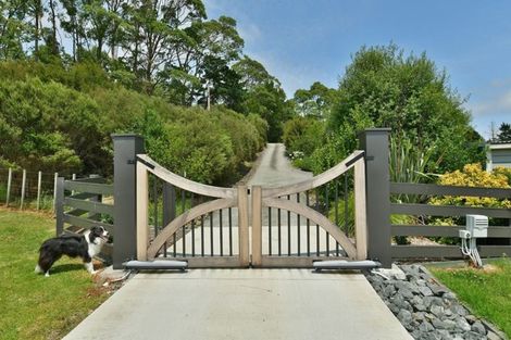 Photo of property in 927 Haruru Road, Wainui, Kaukapakapa, 0873