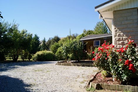 Photo of property in 21 Dunback Street, Waynes, Palmerston, 9483