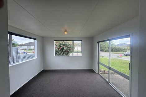 Photo of property in 24 Manchester Street, Takaro, Palmerston North, 4412