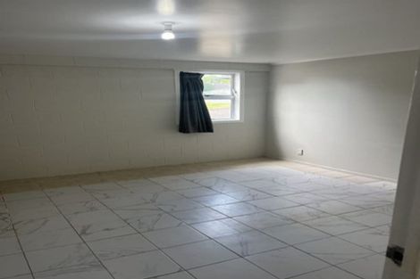 Photo of property in 5 The Anchorage, Sunnyhills, Auckland, 2010