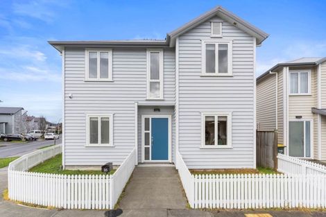 Photo of property in 35 Bellbird Street, Papakura, 2110