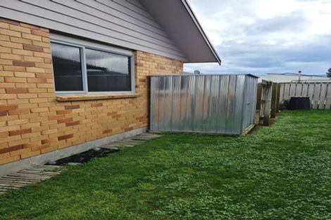 Photo of property in 40 Belvedere Road, Carterton, 5713