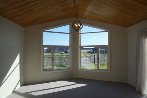 Photo of property in 48 Candlesticks Crescent, Lincoln, 7608