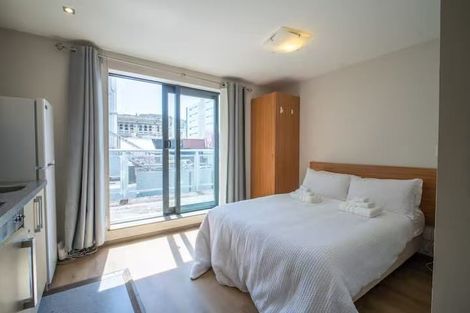 Photo of property in Dual Apartments, 108/142 Vivian Street, Te Aro, Wellington, 6011