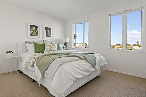 Photo of property in 6l Carlton Gore Road, Grafton, Auckland, 1023