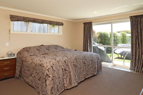 Photo of property in 19 Blue Stone Drive, Waiareka Junction, Oamaru, 9401