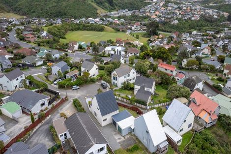 Photo of property in 8a Alister Way, Churton Park, Wellington, 6037