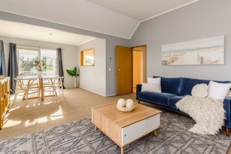 Photo of property in 18 Kohutuhutu Road, Raumati Beach, Paraparaumu, 5032