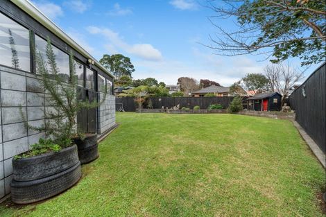 Photo of property in 3a Marchant Place, Westown, New Plymouth, 4310