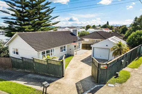 Photo of property in 1/29 Takanini Road, Takanini, 2112