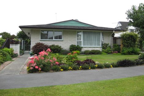 Photo of property in 1/9 Siska Place, Upper Riccarton, Christchurch, 8041