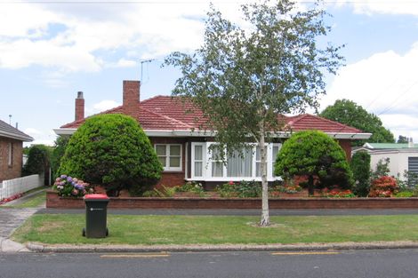 Photo of property in 13 Erson Avenue, Royal Oak, Auckland, 1061