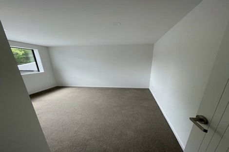 Photo of property in 8/101 Hobsonville Road, West Harbour, Auckland, 0618