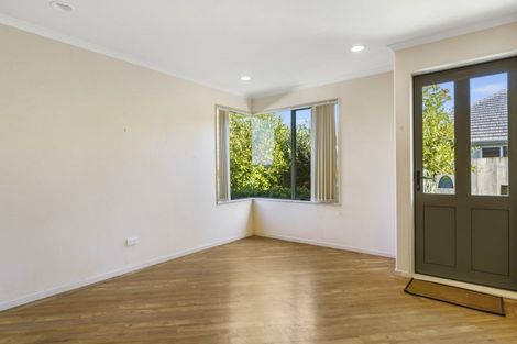 Photo of property in 15 Bell Common Close, Bethlehem, Tauranga, 3110