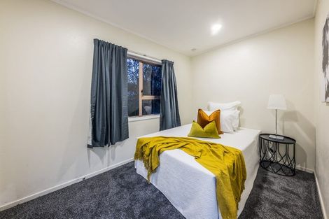 Photo of property in 1/13 Heron Place, Pakuranga Heights, Auckland, 2010