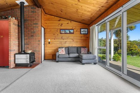Photo of property in 17 Appleby Rise, Whakatane, 3120