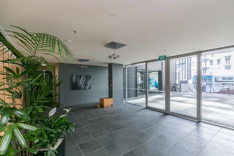 Photo of property in Montreaux Apartments, 9g/164 The Terrace, Wellington Central, Wellington, 6011