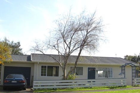 Photo of property in 4 Pararewa Drive, Whalers Gate, New Plymouth, 4310