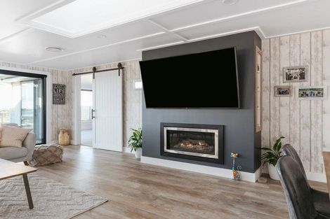 Photo of property in 4 Goldstone Place, Omokoroa, 3114