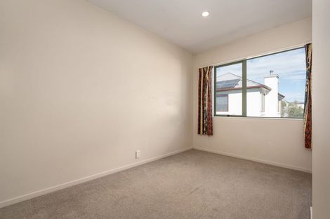 Photo of property in 90 Purchas Street, Edgeware, Christchurch, 8013
