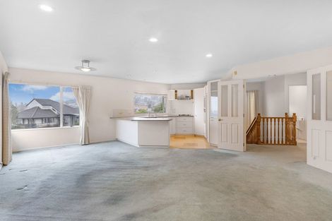 Photo of property in 2/3 Jacanas Place, Unsworth Heights, Auckland, 0632