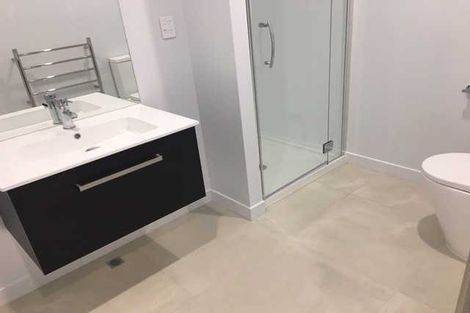 Photo of property in Frank Sargeson Apts, 508/74 Anzac Street, Takapuna, Auckland, 0622