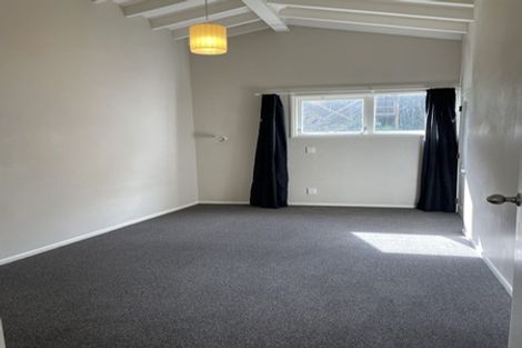 Photo of property in 62 Tio Tio Road, Miramar, Wellington, 6022