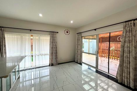 Photo of property in 15 Rohi Place, Flat Bush, Auckland, 2019