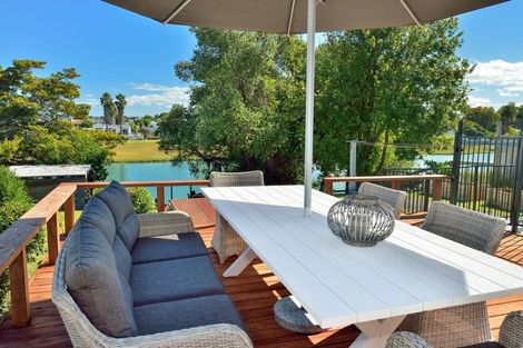 Photo of property in 82 Stout Street, Whataupoko, Gisborne, 4010