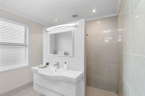 Photo of property in 4 Sretlaw Place, Brockville, Dunedin, 9011