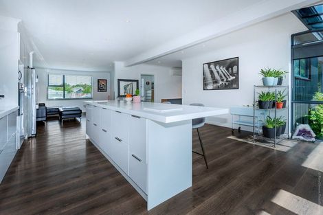 Photo of property in 150 Beach Road, North New Brighton, Christchurch, 8083