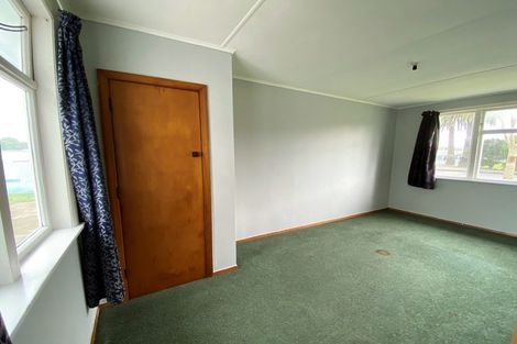 Photo of property in 2 Robertshawe Crescent, Dannevirke, 4930